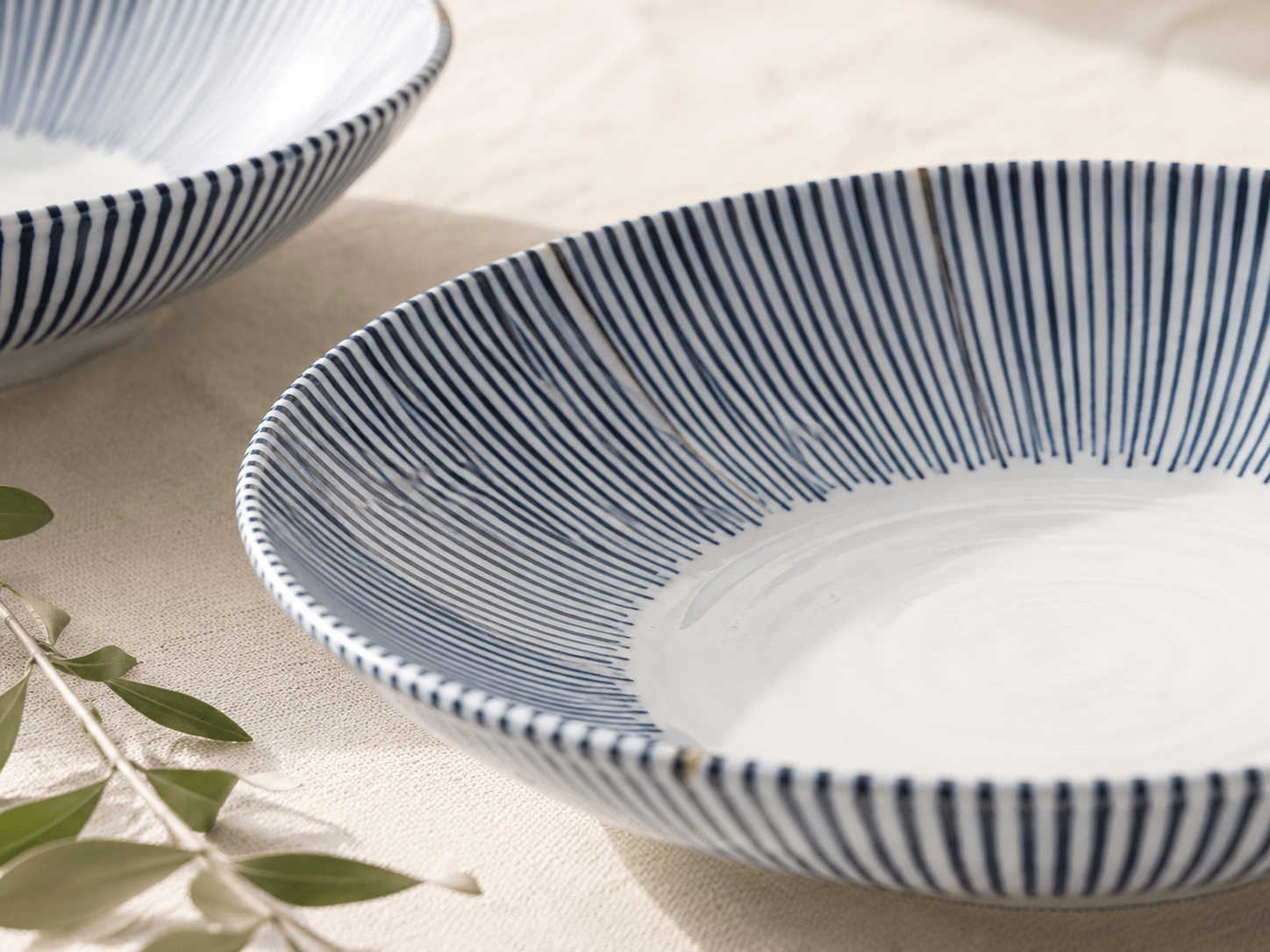 Keramik Schüssel - Blue Stripe - ⌀17cm/21cm - MeVita Home